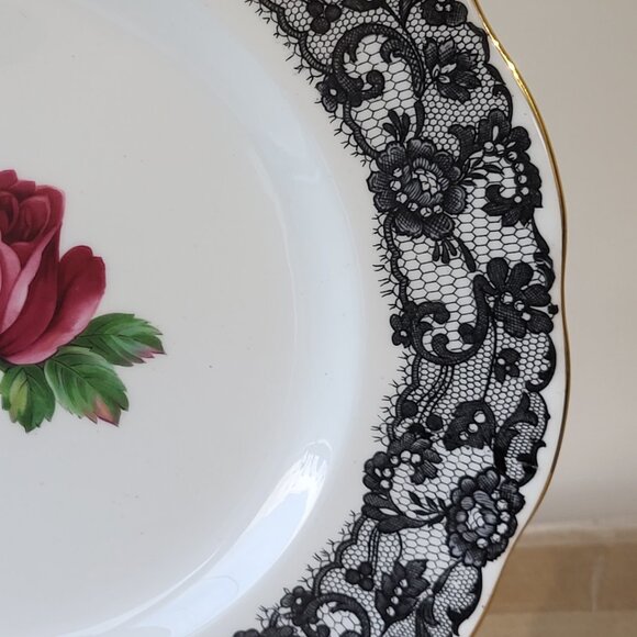 Royal Albert Senorita Pattern 10 1/4" Dinner Plate Rare Vintage 1950 GUC - Picture 3 of 9